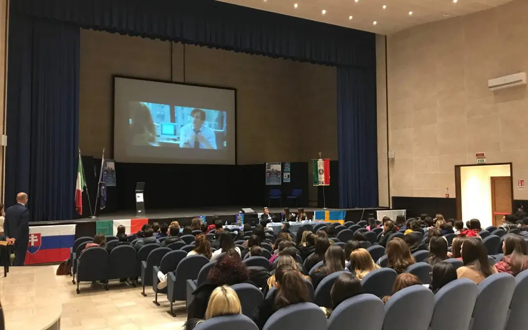 L’istituto E. Majorana di S. Maria a Vico (Ce) partecipa al progetto di orientamento del Gruppo AQR