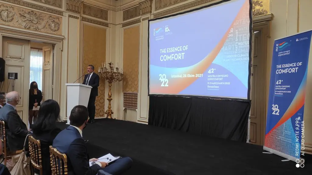 Massimiliano_Pierini_durante_la_presentazione_di_MCE2022