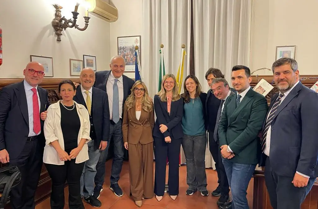Spreco alimentare, siglato un protocollo di intesa tra la I Municipalità e le ACLI Napoli. Nasce un network che vede assieme le migliori energie istituzionali e sociali di Napoli.