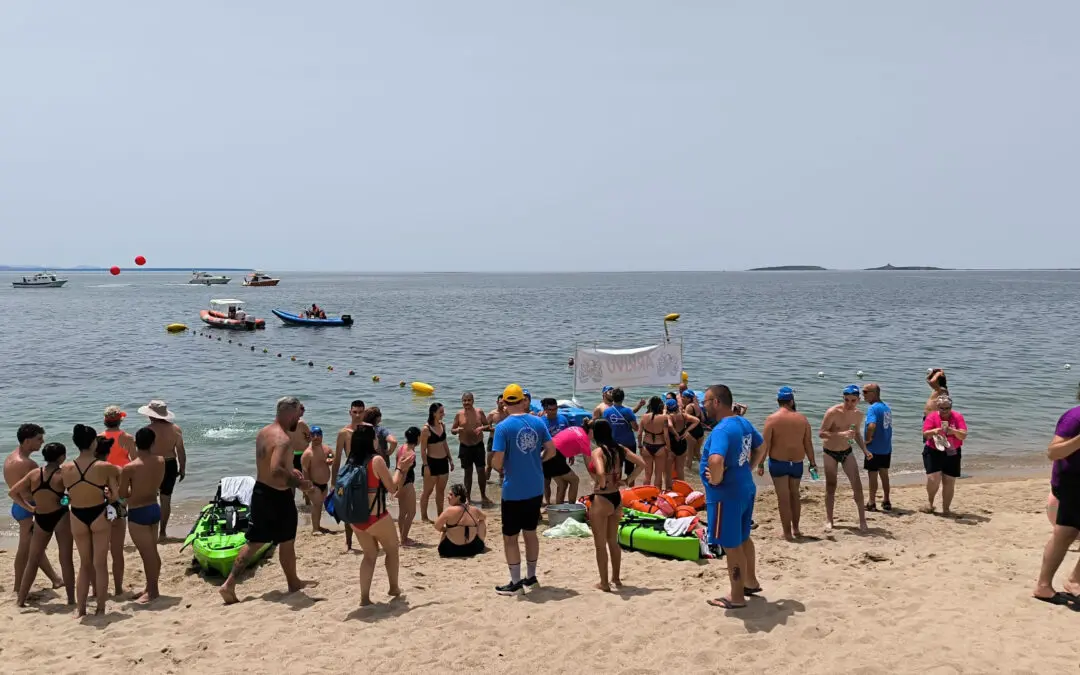 “Nuotiamo Insieme con Nieddittas” Grande successo per la traversata del Golfo di Oristano sostenuta dall’azienda di Arborea
