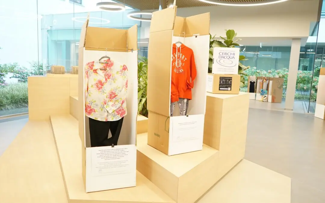 Assimoco ospita la mostra “Com’eri vestita?” e rinnova il suo impegno nella lotta alla violenza di genere