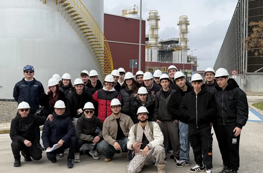 Sorgenia apre la centrale di Modugno a trenta studenti baresi