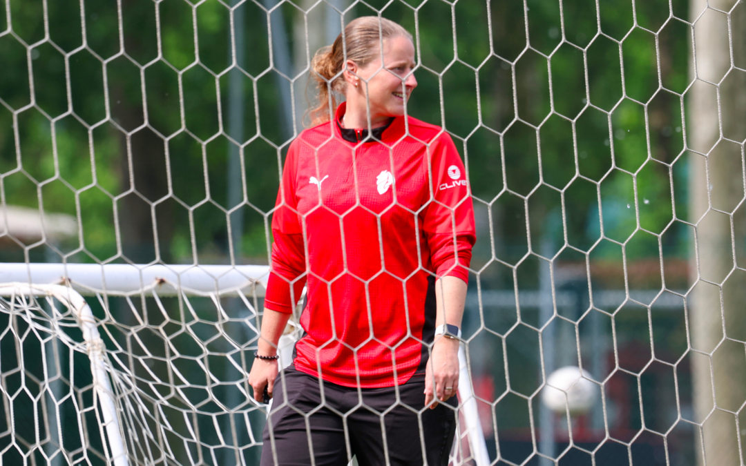 Il grande calcio fa rete a Belluno: Clivet e Confindustria Belluno Dolomiti accolgono la Prima Squadra Femminile dell’AC Milan