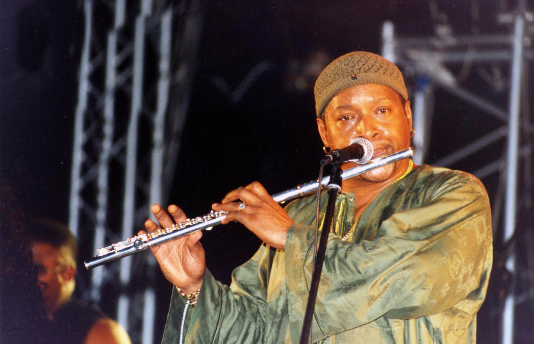 Grande musica e testi provocatori: al Festival LatinoAmericando José Luis Cortés e la sua banda