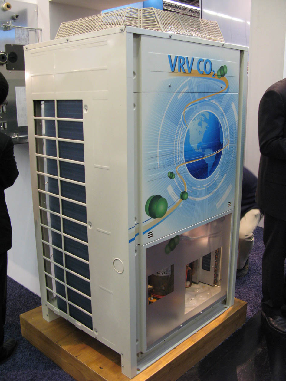 Daikin presenta il primo sistema VRV CO2 al mondo
