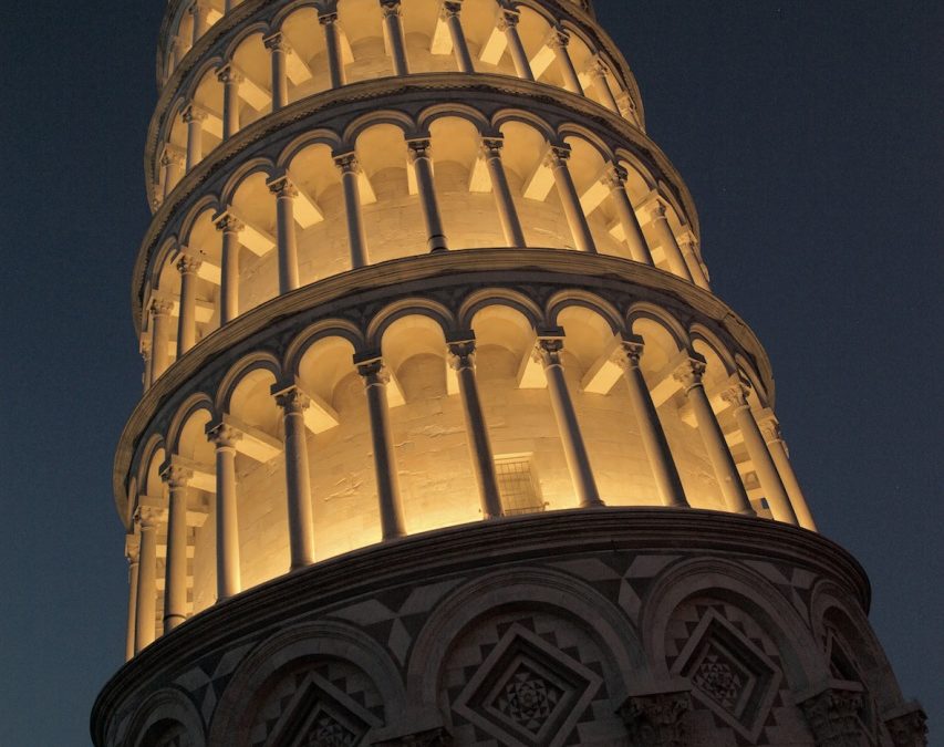 La Torre di Pisa si accende con Targetti per la Luminara di San Ranieri