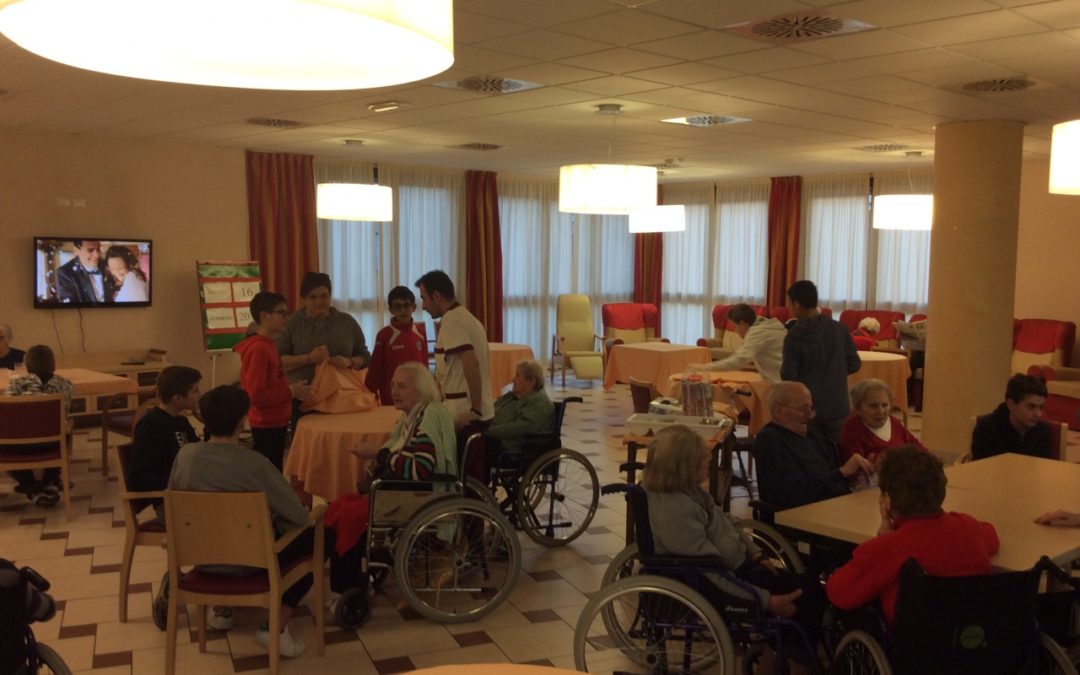 Nuovi giovani volontari nella casa di riposo Villaggio Amico