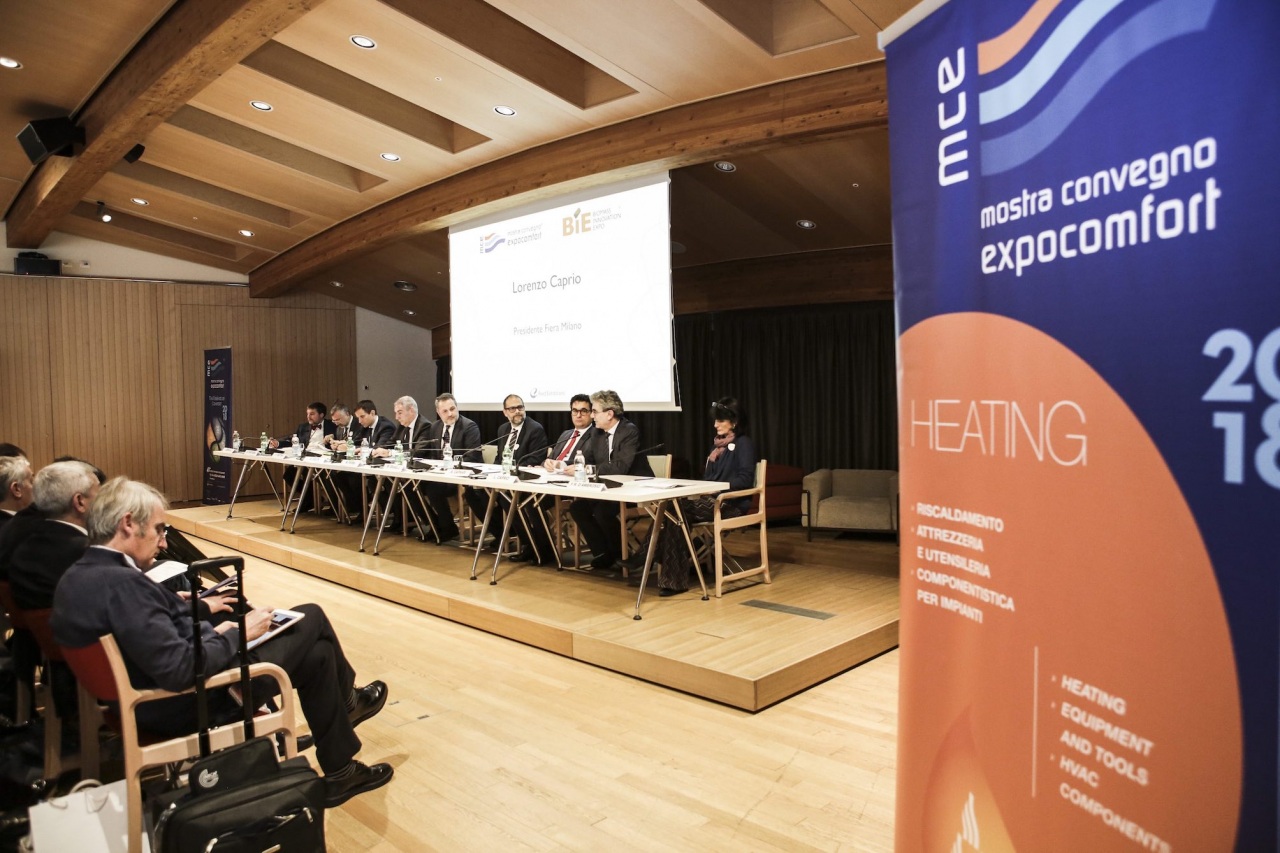 “Una crisi ambientale ignorata e la ricetta per curarla”:
Luca Mercalli e MCE – Mostra Convegno Expocomfort 2018
insieme per parlare di ecosostenibilità e comfort abitativo