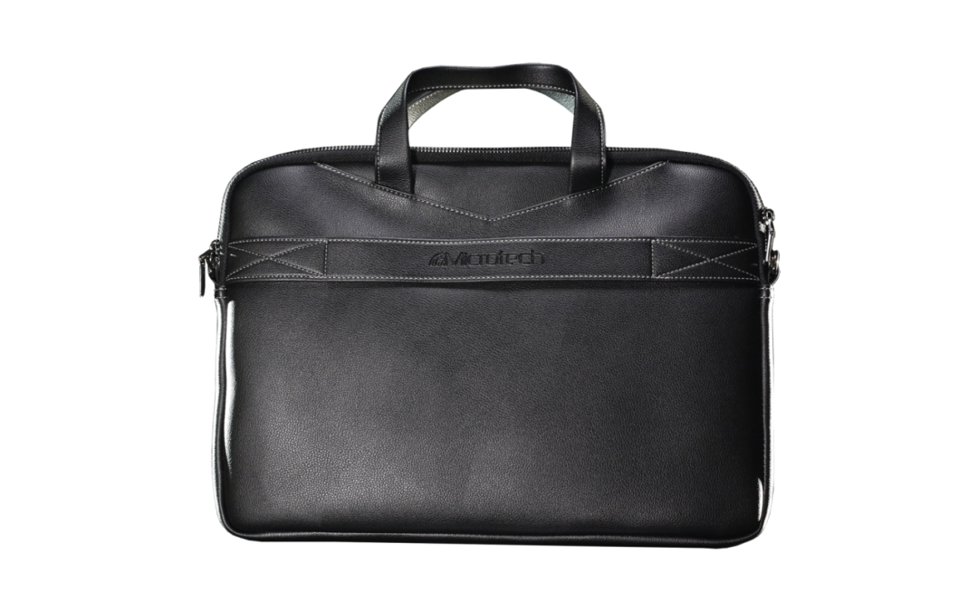 È arrivata e-bag, la borsa porta-notebook ecosostenibile ed elegante firmata Microtech