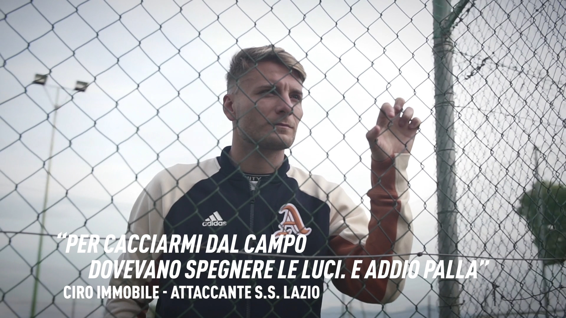 5 campioni di Serie A tornano sui campetti di strada per raccontare come hanno iniziato a giocare