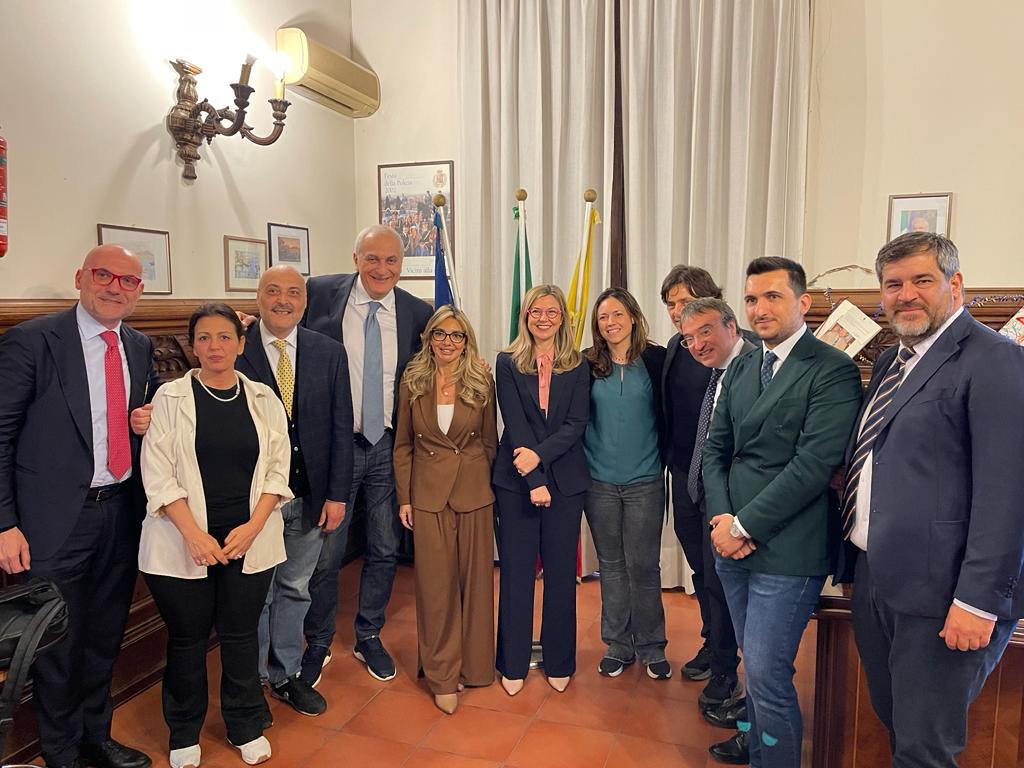 Spreco alimentare, siglato un protocollo di intesa tra la I Municipalità e le ACLI Napoli. Nasce un network che vede assieme le migliori energie istituzionali e sociali di Napoli.