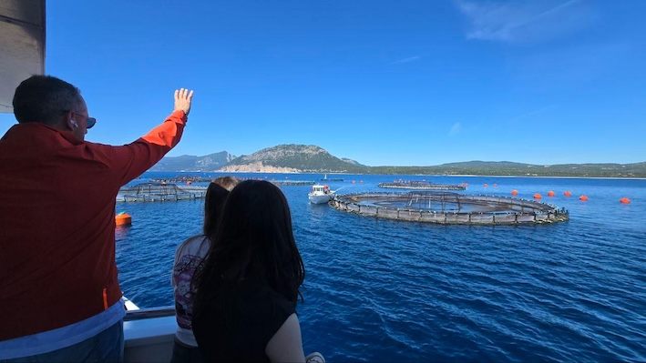 Orosei: studenti a lezione di acquacoltura e sostenibilità da Aqua De Mâ