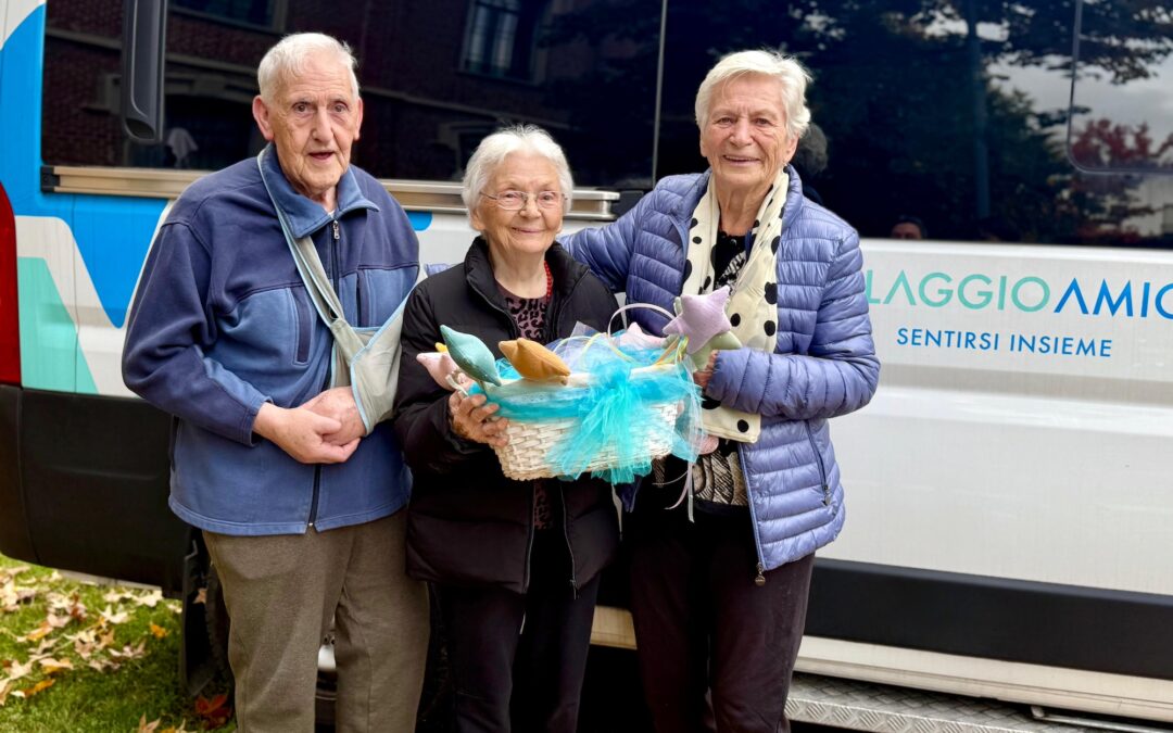 Villaggio Amico rinnova il tradizionale gesto del Dono: dalle mani delle ospiti ai bambini di Casa Lavinia